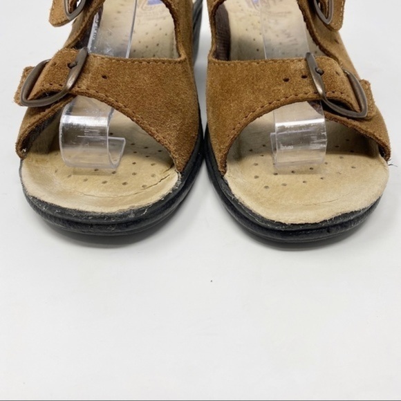 Fly Flot Suede Leather Buckle Sandals Brown 8 - Picture 2 of 7